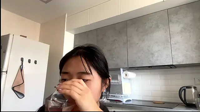 SweetMiaXO's Live XXX Chat