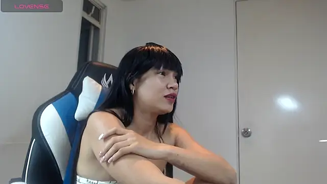 Chat +18 de KittyKardy ao vivo