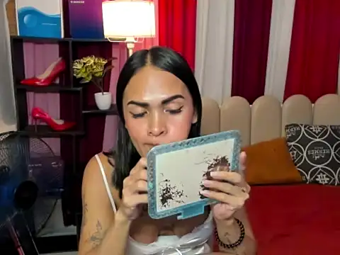 Czat XXX na żywo – Ts_HardCockk