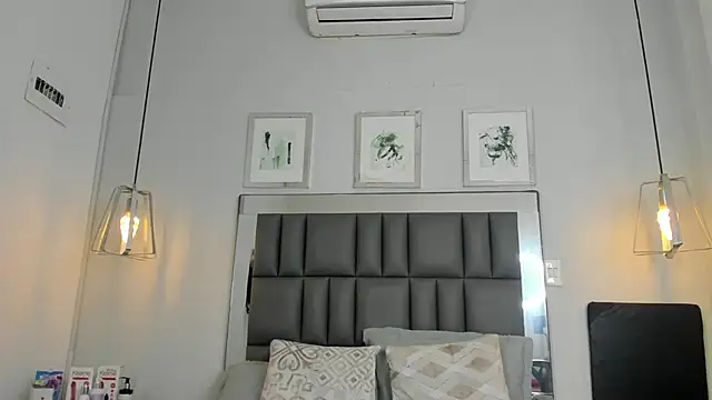 Kataleya_west Chat XXX in diretta