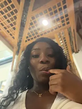 ZarahFerreira Chat XXX in diretta