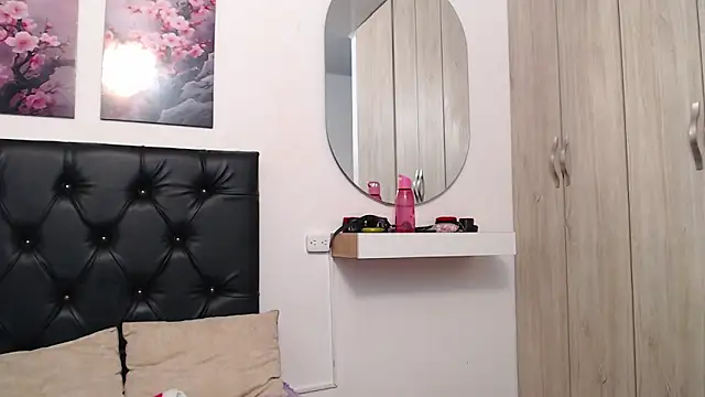 pinky_f00x 即時 XXX 聊天