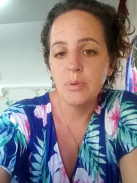 emiliemilf Chat XXX live