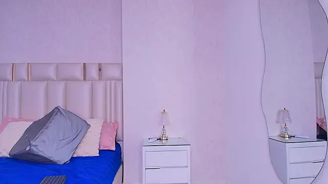 alanarose18のライブXXXチャット