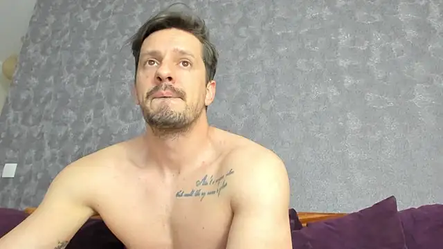 Вебкам-шоу mrfitu