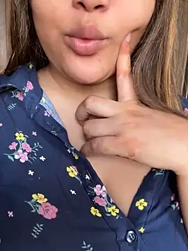 Rosy_BabyDollのウェブカメラショー