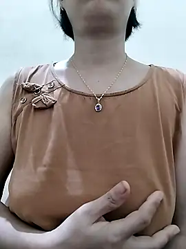 love_sexy090 Show in webcam