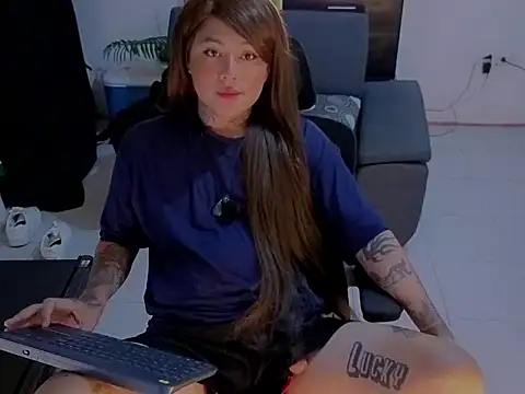 kimberlygati2 Adlı Modelin Web Kamerası Şovu