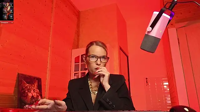 Chat +18 de Lady_Shine ao vivo