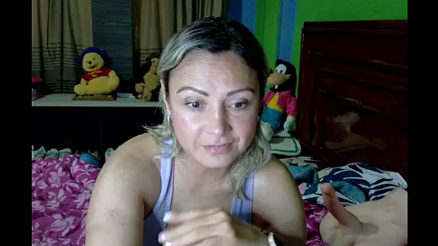 _Charlize_theron_: онлайн-секс-чат