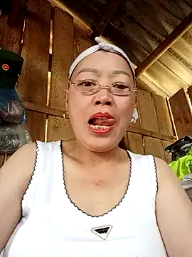 Agnes-baby: απευθείας συνομιλία ΧΧΧ