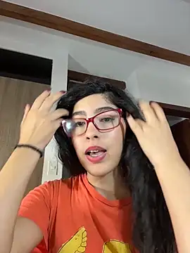Chat +18 de dani_bela ao vivo