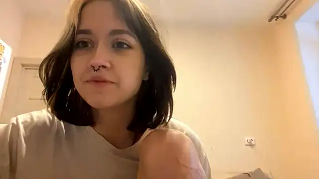 AllegraStaffieri's Live XXX Chat