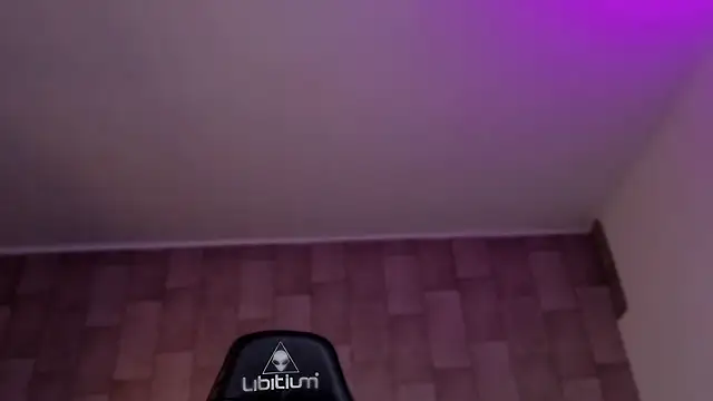 Sembang XXX Secara Langsung sara_doll77