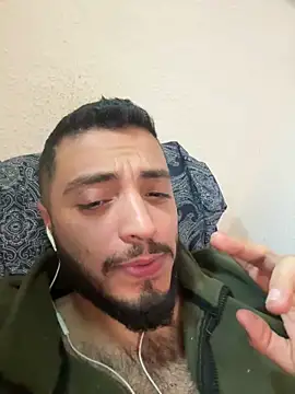 AmjadAlpha Show in webcam