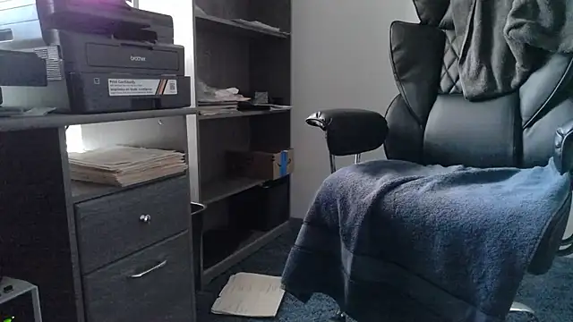 TrevorSteele: απευθείας συνομιλία ΧΧΧ