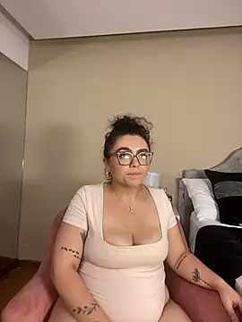 Živý XXX chat AlmaraRouge