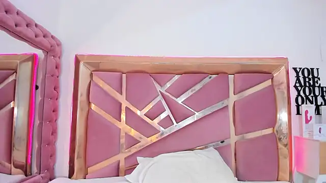 Chat +18 de Britanymooree ao vivo