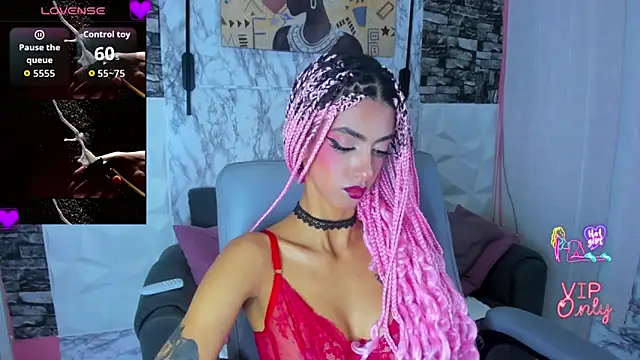 แชท XXX สดของ Queen_Cuarxxo