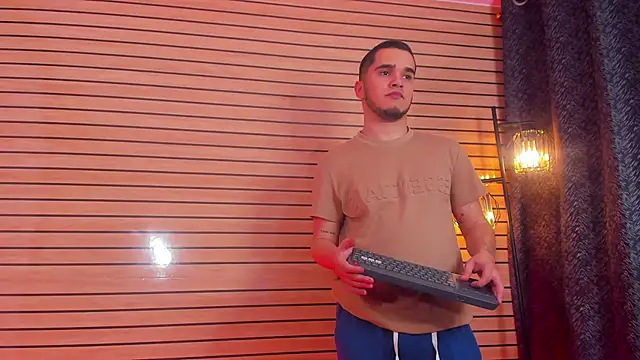 Webkamerová show TheBatMansion