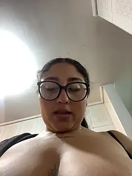 croftsmila's Webcam Show