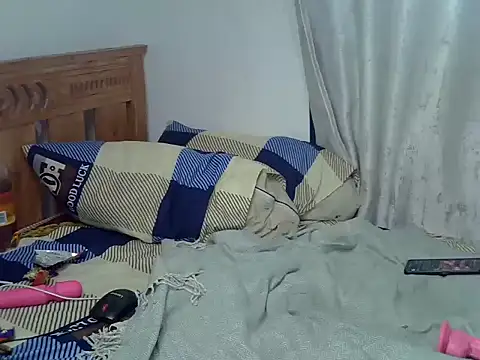 purplescarlet 现场XXX聊天