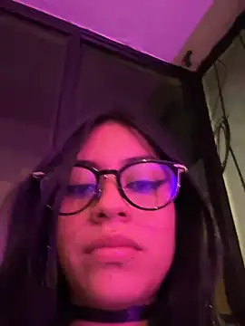 Show modela Kattze_ na web-kameri