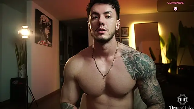 Thomas_Falcon1 Chat XXX in diretta