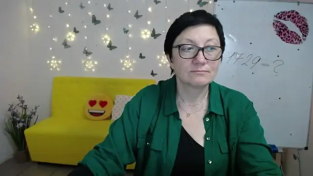 EmilyL0ve Live XXX-Chat