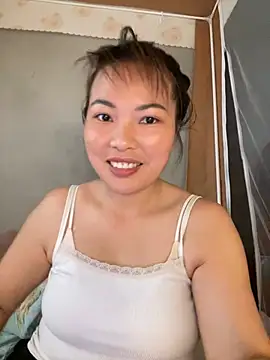 Milik-1022 网络视讯表演