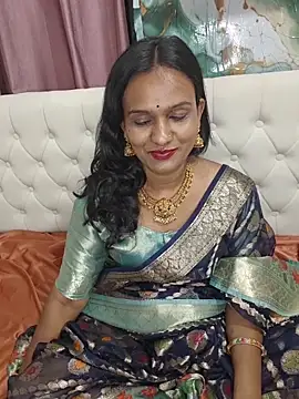 Dipak_kalal_chudai 现场XXX聊天