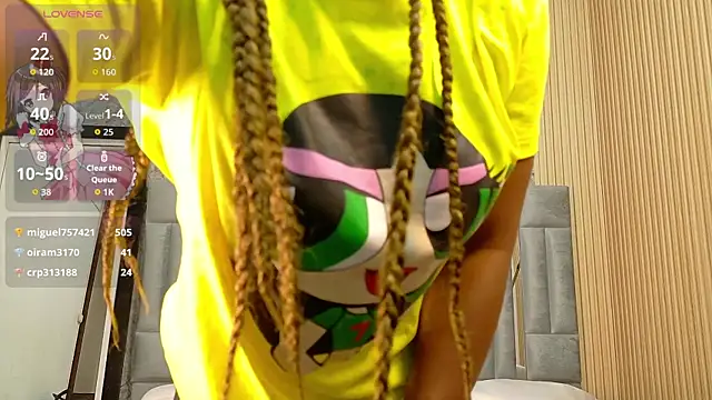 CheatingNeighborr's Live XXX Chat