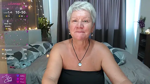 Онлайн чат XXX roxana_brooks