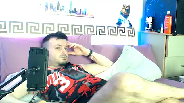 iuligruia69 网络视讯表演