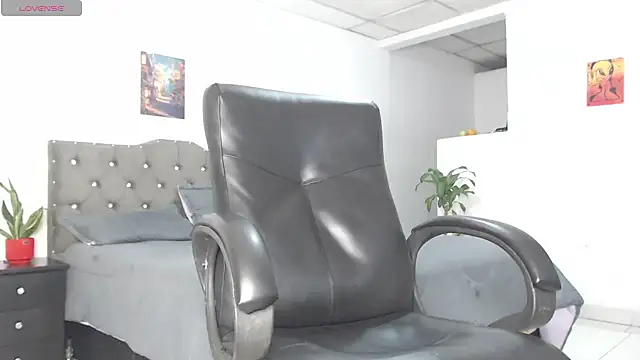 Chat XXX en directo de Aaronblack1_