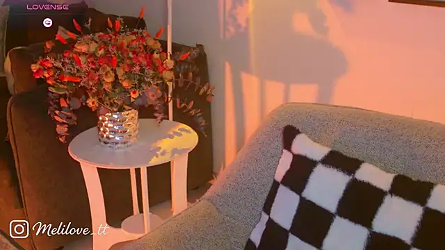 MelyTaylor_ 即時 XXX 聊天