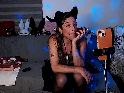 Gikitrans76 Pertunjukan Webcam