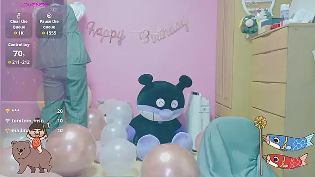 _usya_2525 Webcam-Show