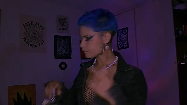 alex_one888 – Naživo XXX chat