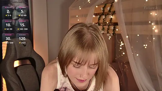 KiraMontoya 现场XXX聊天