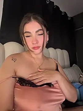 SamanthaValmont's Webcam Show