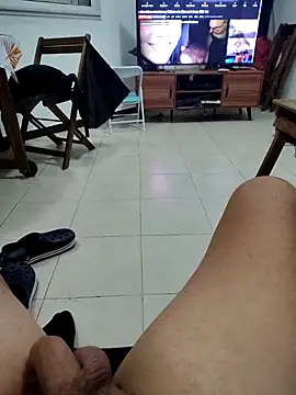 Show modela Argentinoelgallo na web-kameri