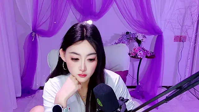 Živý XXX chat Tili-668