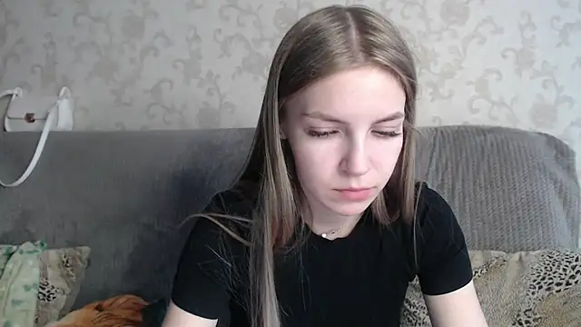 دردشة HitGyrl الجنسية المباشرة