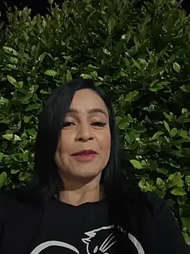 Show de _kathaLopez_ na webcam