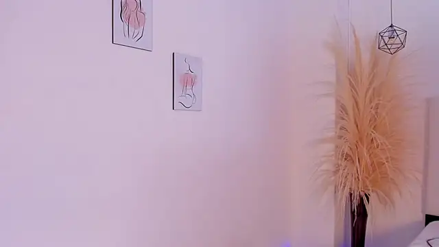 Show de Megan_Brunette2 na webcam