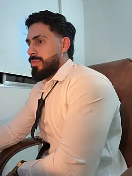 Ryan_Black3: διαδικτυακό σόου στην κάμερα