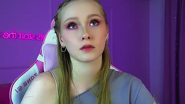 AgataFoxley Obrolan Langsung XXX