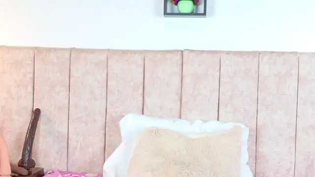 Daikihot Adlı Modelin Canlı XXX Sohbeti