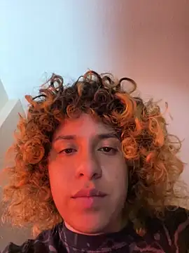 HUMANXTHINGn Live XXX chat